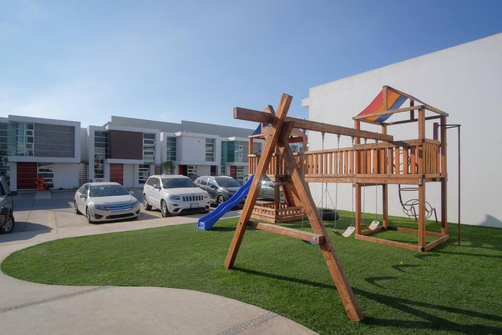 Вілла Casa Moderna Y Elegante En El Corazon De Ensenada! Екстер'єр фото
